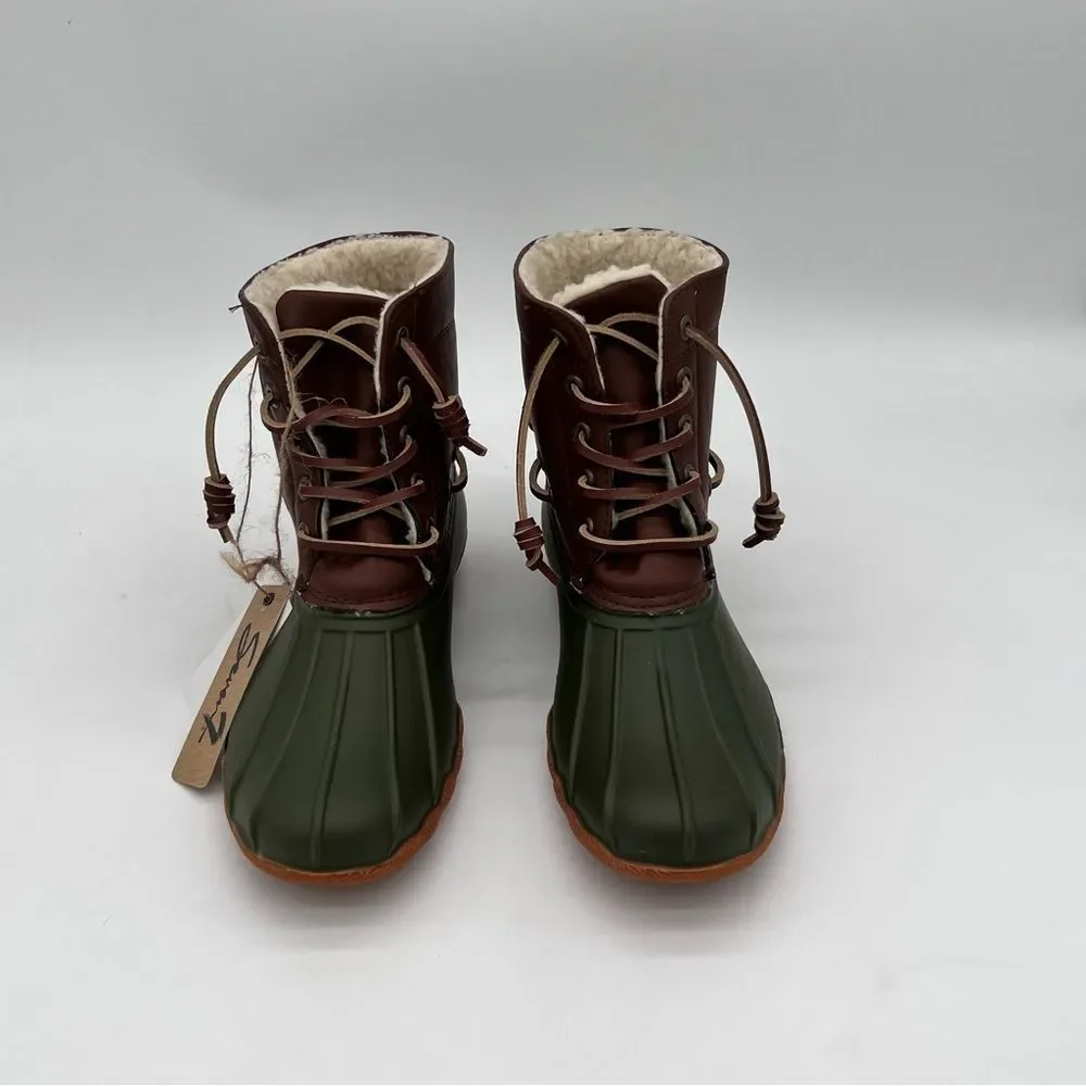 SOLD 🫶🏽 New in box! SEVEN7 Women’s Speyside Duck Boot Olive (various sizes) - Picture 7 of 10